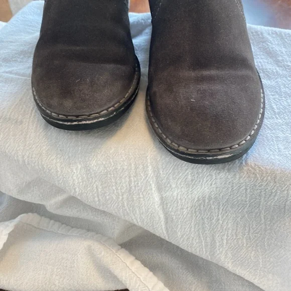 Clark Boots - Picture 3 of 7